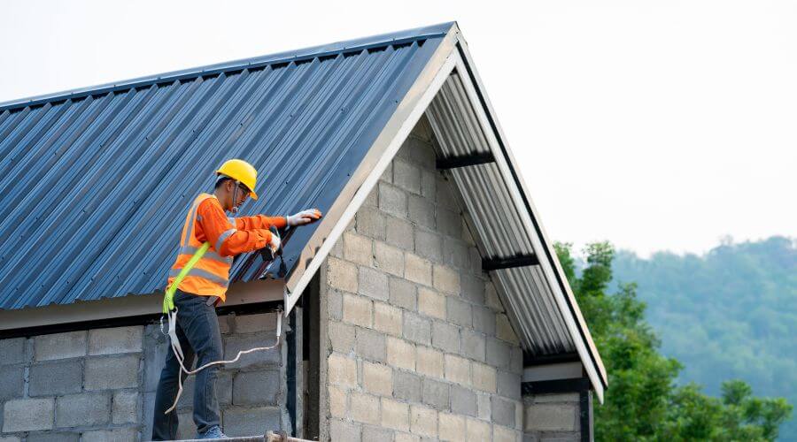 Professional metal roof installation in Silverton, OR
